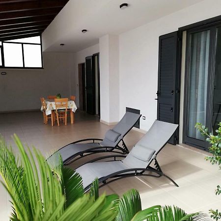 Appartamento Gambero Beach 산타 테레사 디 리바 외부 사진