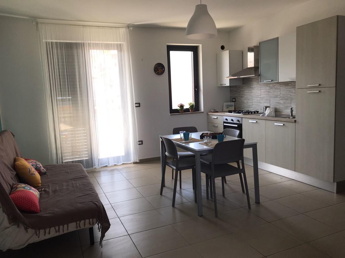 Appartamento Gambero Beach 산타 테레사 디 리바 외부 사진