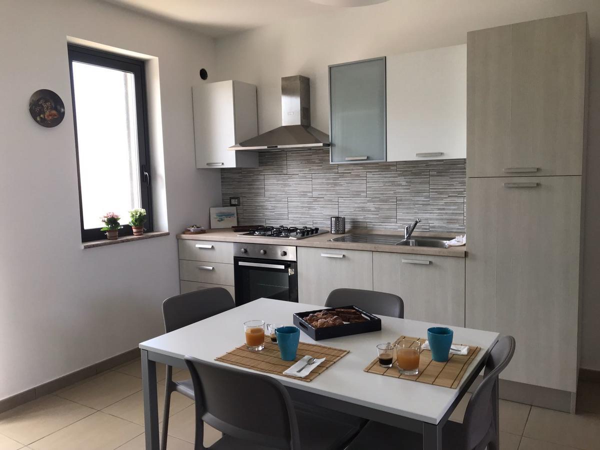 Appartamento Gambero Beach 산타 테레사 디 리바 외부 사진