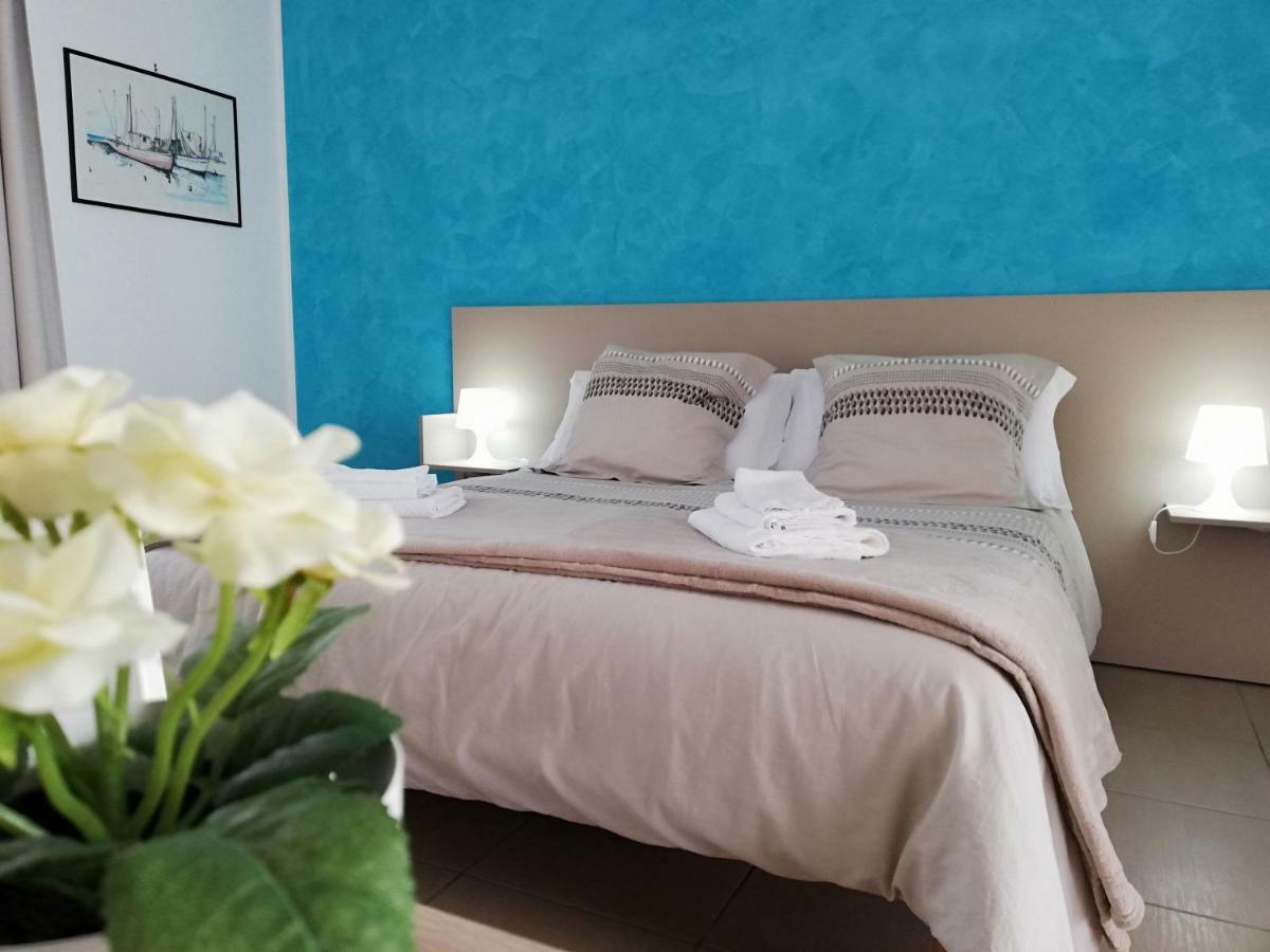 Appartamento Gambero Beach 산타 테레사 디 리바 외부 사진