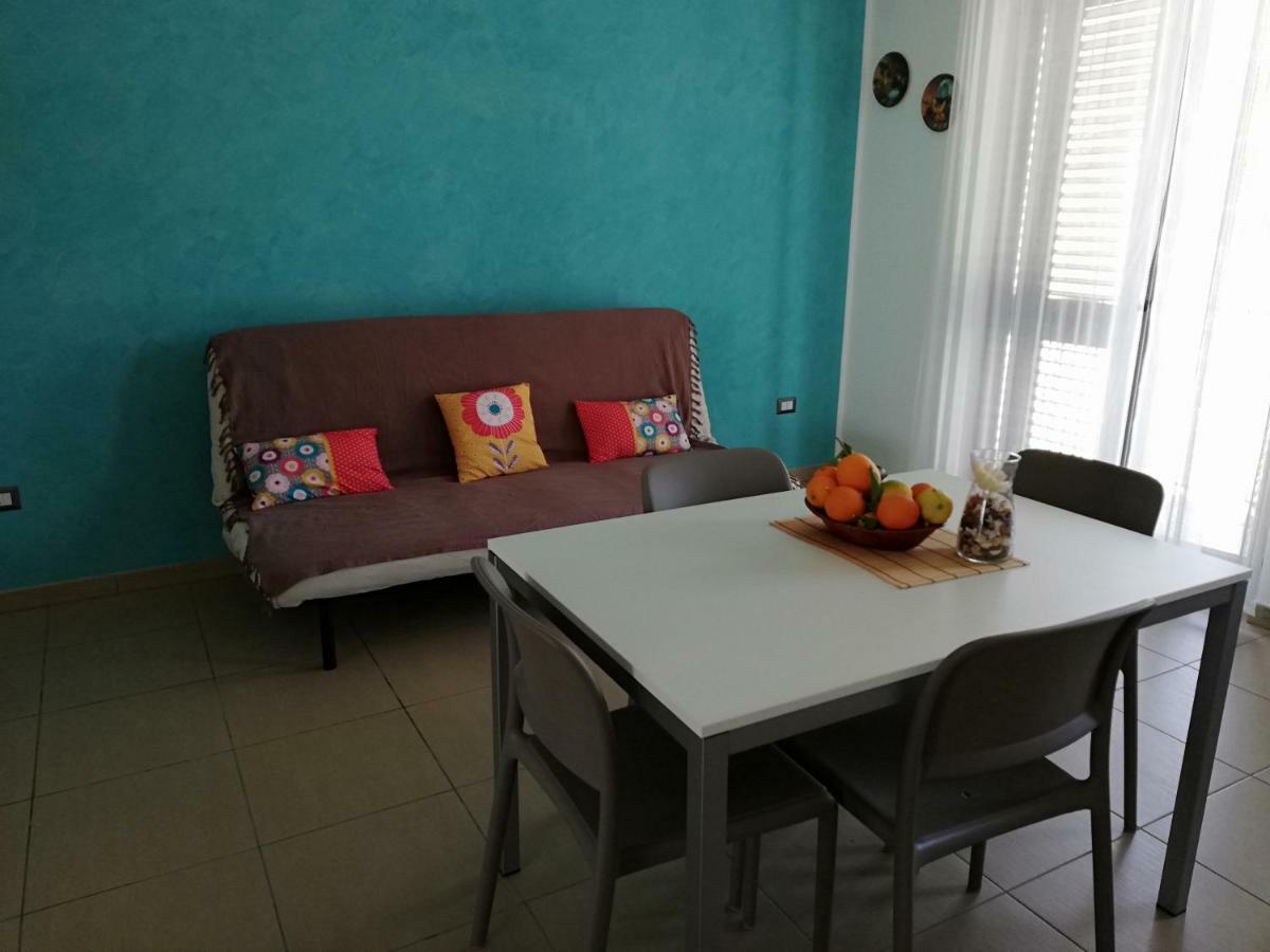 Appartamento Gambero Beach 산타 테레사 디 리바 외부 사진
